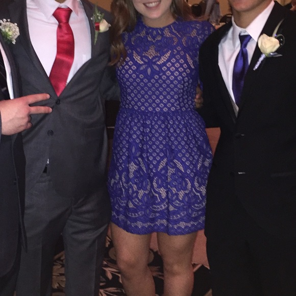 BCBG Dress - Picture 4 of 5